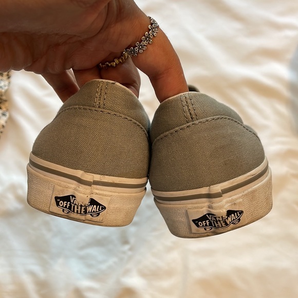 Slip on Vans!!! - Picture 3 of 4